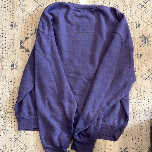 NWT Aviator Nation LOGO STITCH RELAXED PULLOVER - LAVENDER - Picture 3 of 4